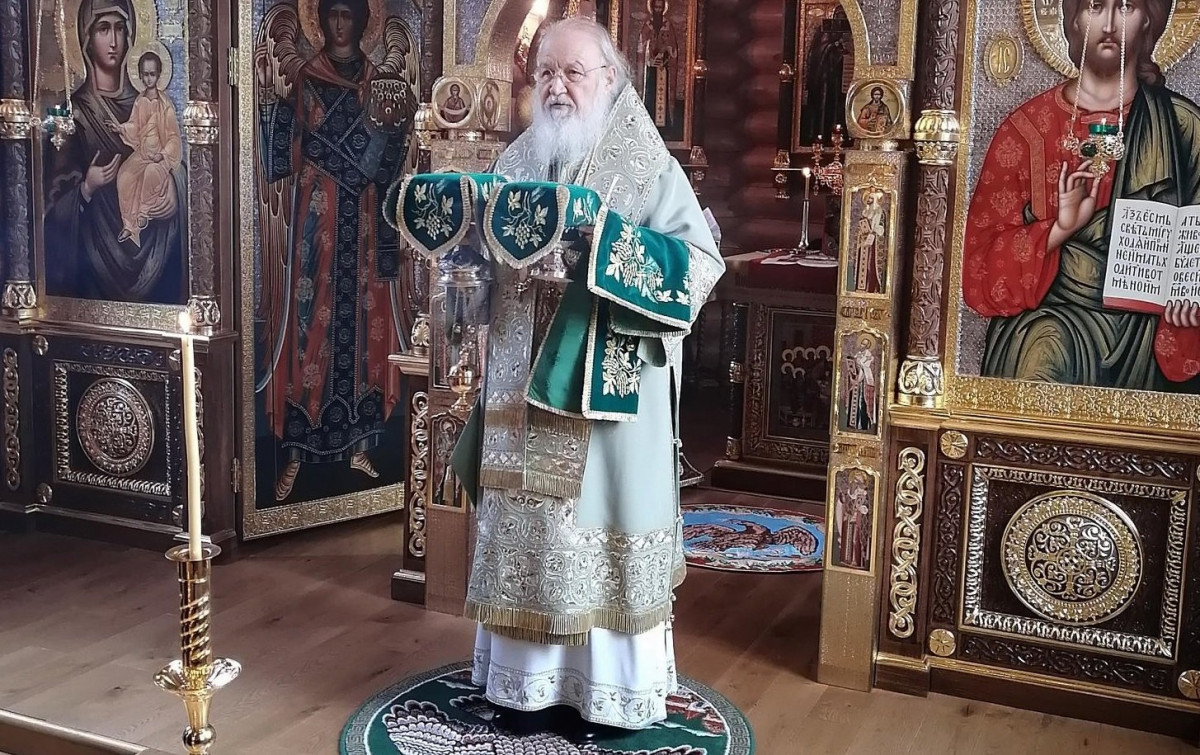 В праздник Святой Троицы Святейший Патриарх Кирилл совершил Божественную литургию